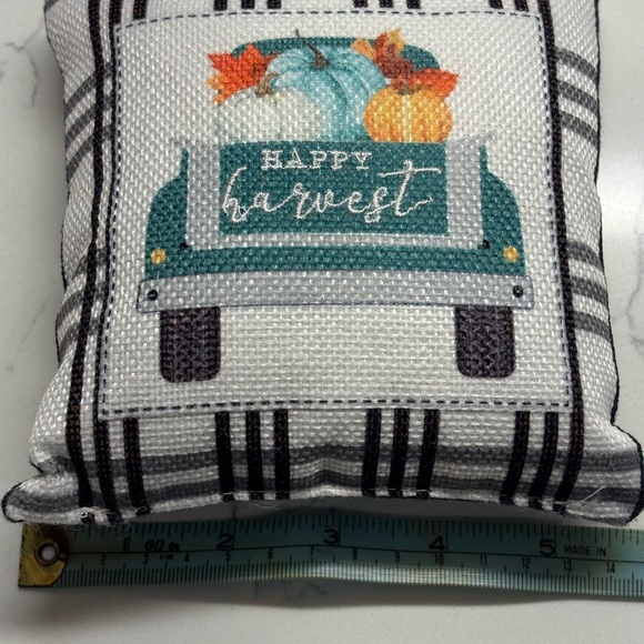 Set of Two Fall Themed Decorative Pillows - Picture 12 of 13